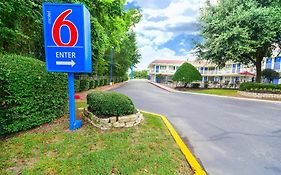 Motel 6 Huntsville